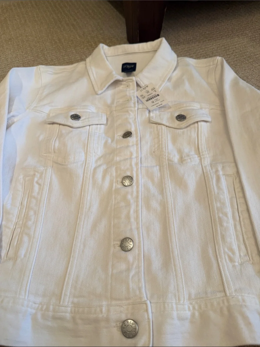 NWT J.Crew White Denim Jacket Women’s Medium Classic Button Front Trucker